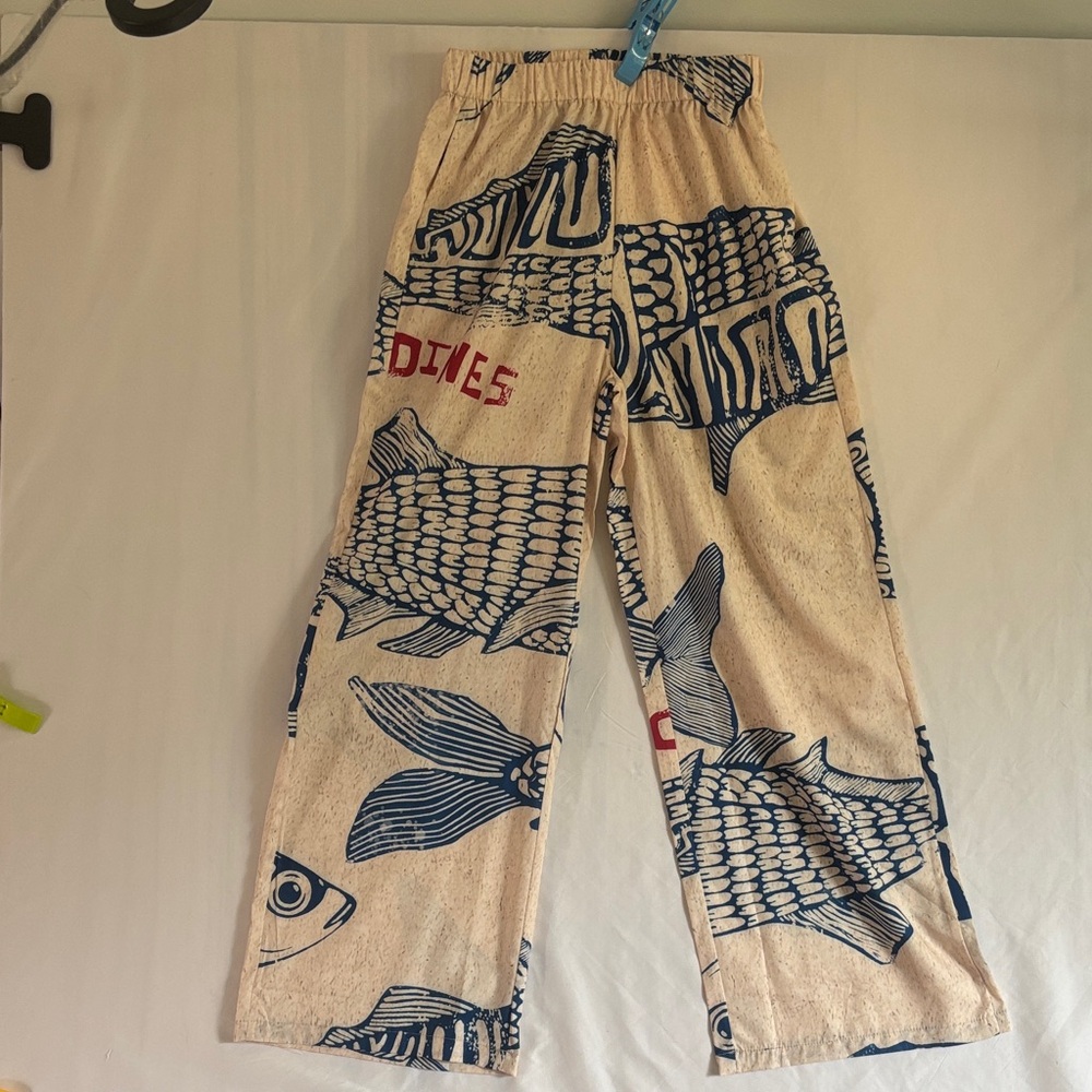 Wide Leg Fish Print Pants in Cream & Navy